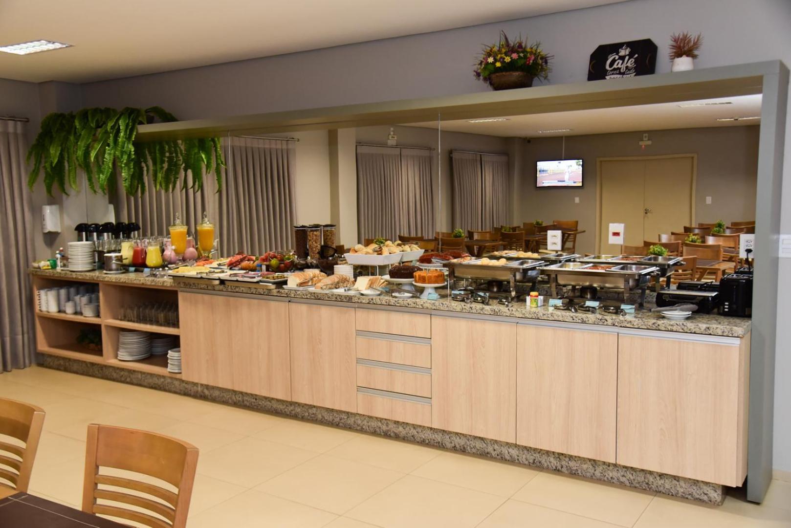 Hotel Plaza Garden Cascavel  Εξωτερικό φωτογραφία